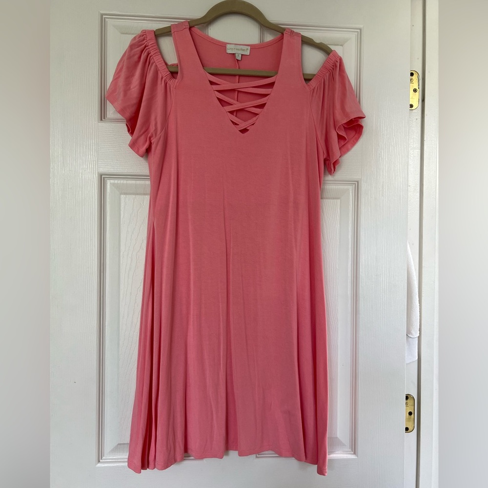 Simply Southern Cold Shoulder Knit Dress – Size Small
